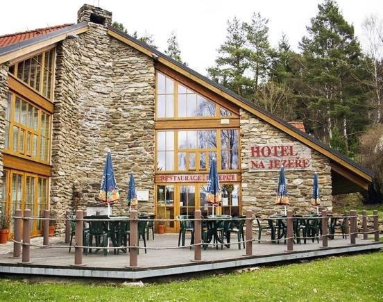 Hotel Na Jezere Горні-Плана Екстер'єр фото