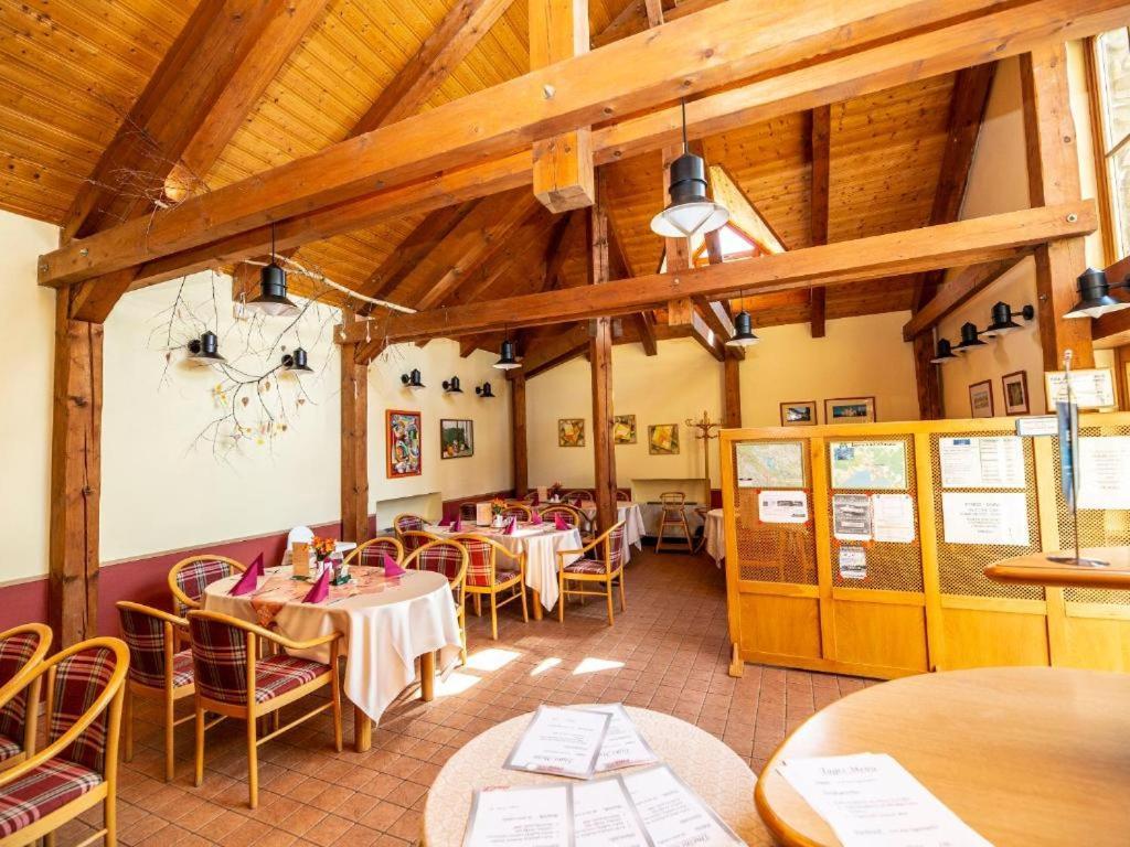 Hotel Na Jezere Горні-Плана Екстер'єр фото